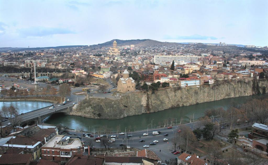 Guest House Nise Tbilisi Exterior photo