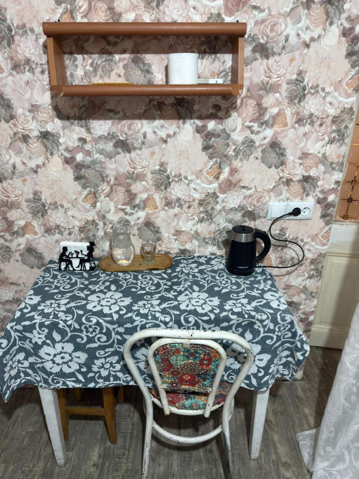 Guest House Nise Tbilisi Exterior photo
